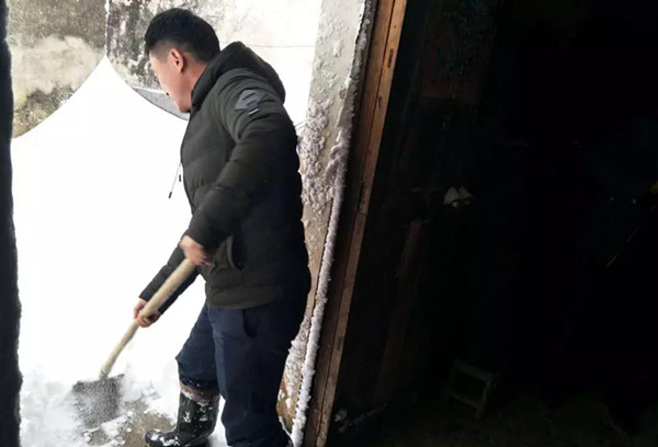 微信图片_20180107102051_副本.jpg
